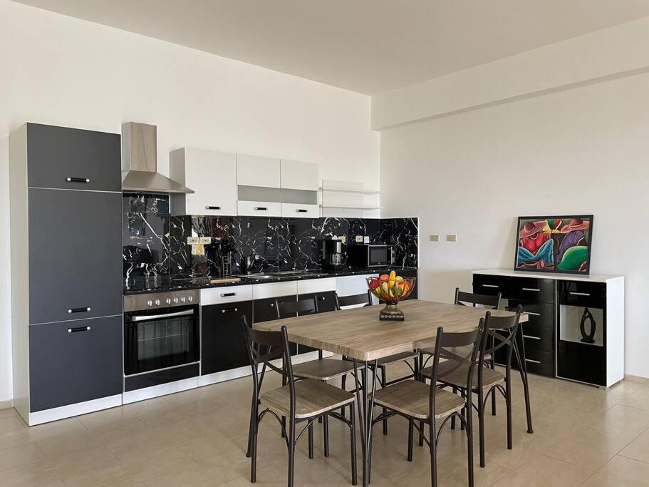 Spring Garden Mobay Resort Luxurious Apartments Montego Bay Dış mekan fotoğraf